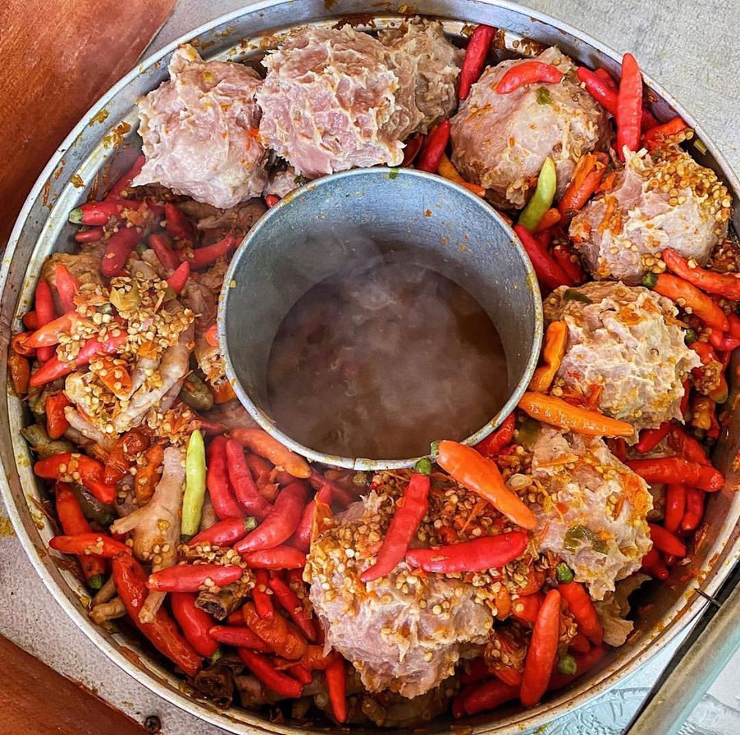 Bakso kuah Mercon