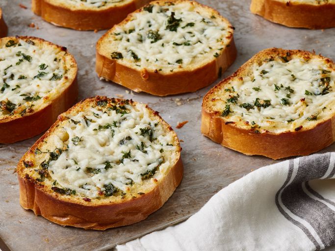 sliced bread garlic bread