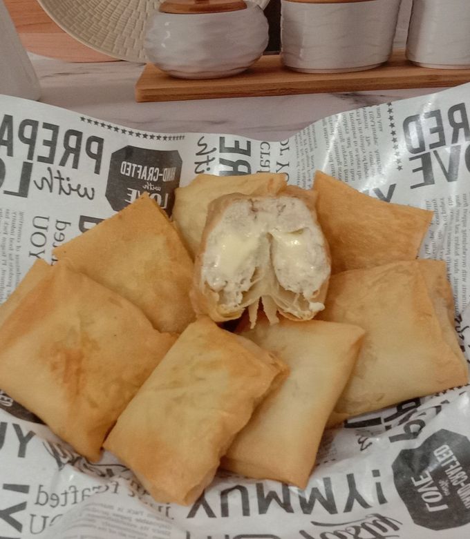 Dimsum Goreng Keju Lumer