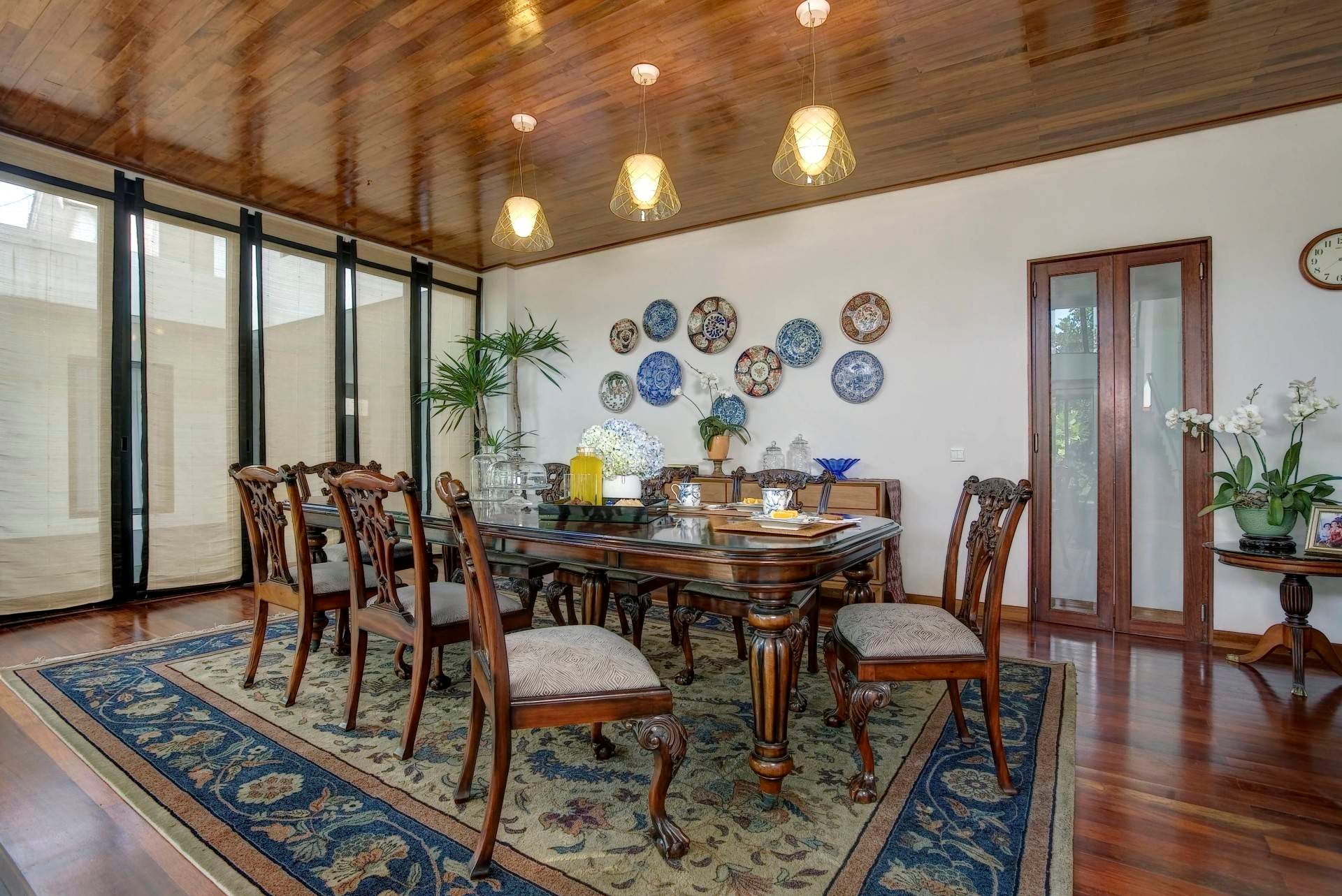 Interior Klasik Elegan