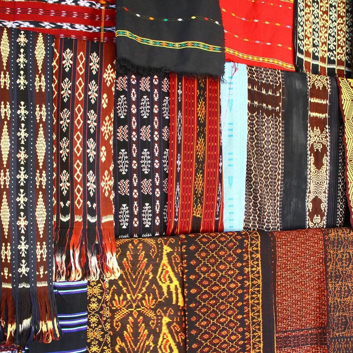 Kain Tenun Ntt