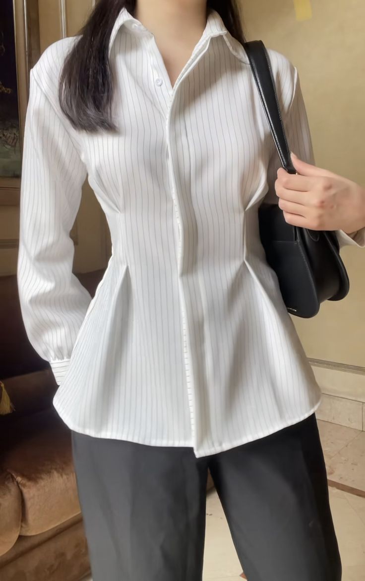 Kemeja Wanita Premium