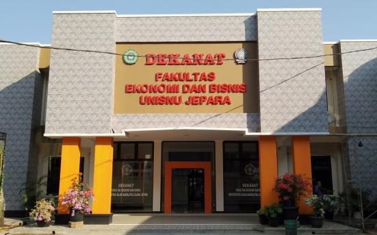 Belajar Bisnis Online di FEB UNISNU Jepara