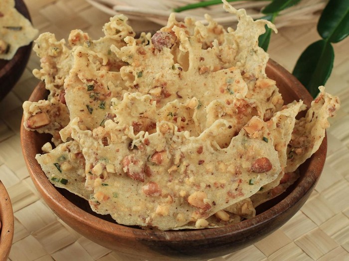 Cara Bikin Peyek Kacang Renyah Gurih