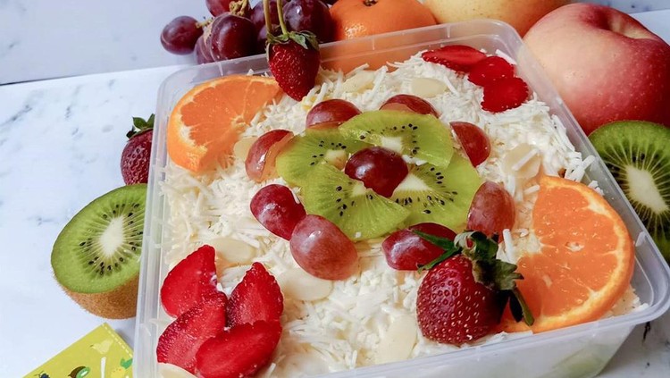 Isi Salad Buah