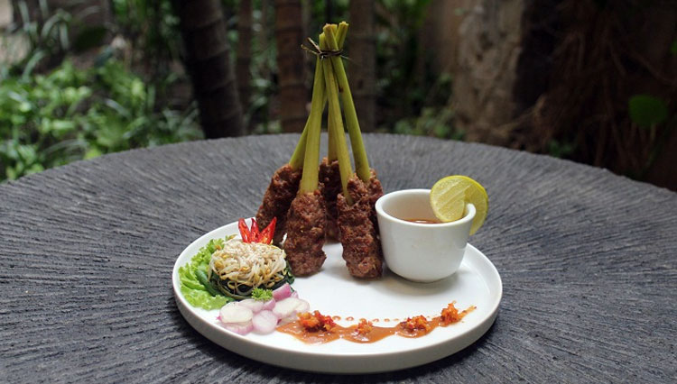 Popularitas sate lilit