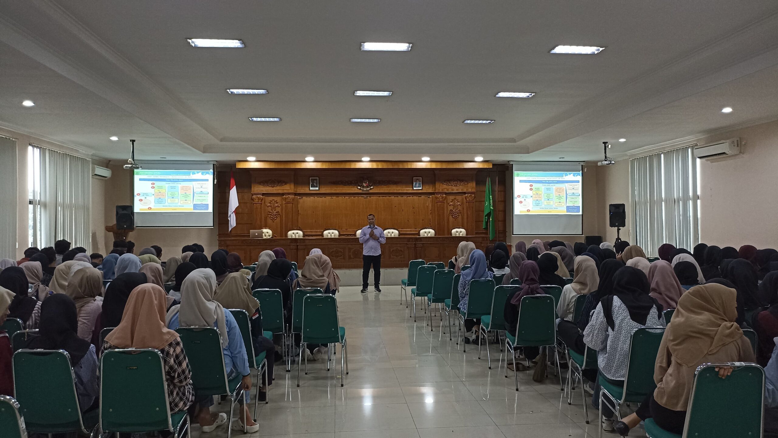 Belajar Bisnis Online di FEB UNISNU Jepara