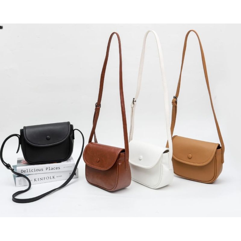 Tas Wanita Selempang
