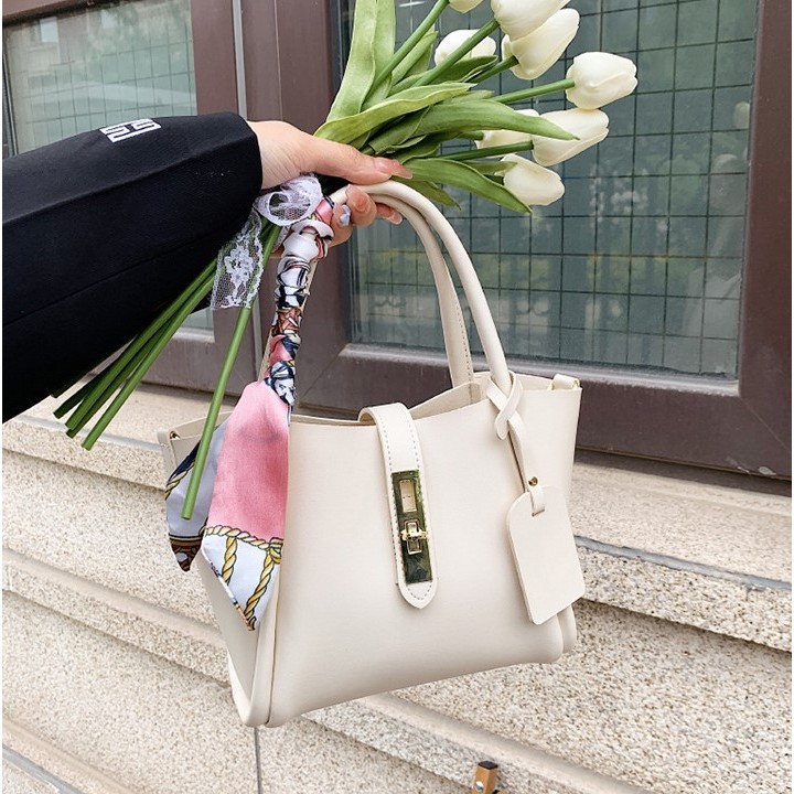 Tas Sling Bag